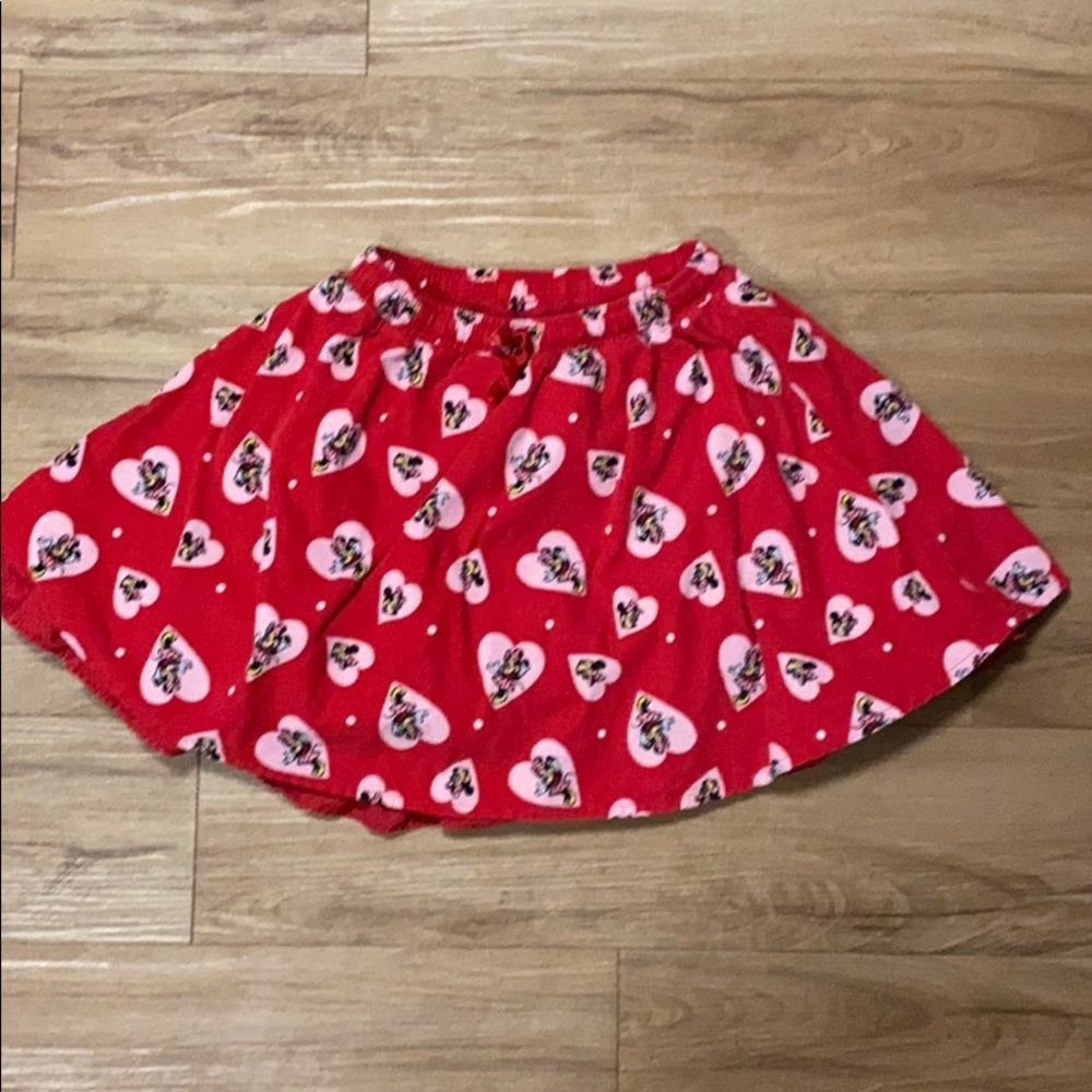 Disney Minnie Mouse shorts skirt w/shorts built in